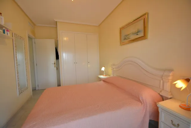 Apartamento 2 habitaciones 70m² en venta - Avenida del puerto — 22