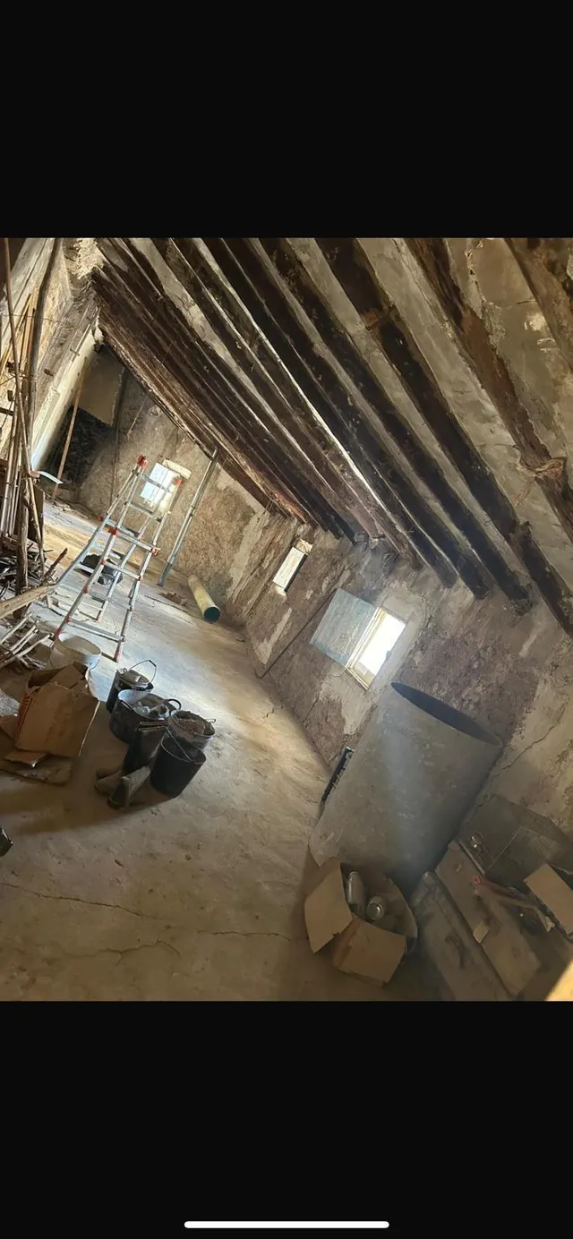 CASA SEMIREFORMADA EN TERESA DE COFRENTES — 11