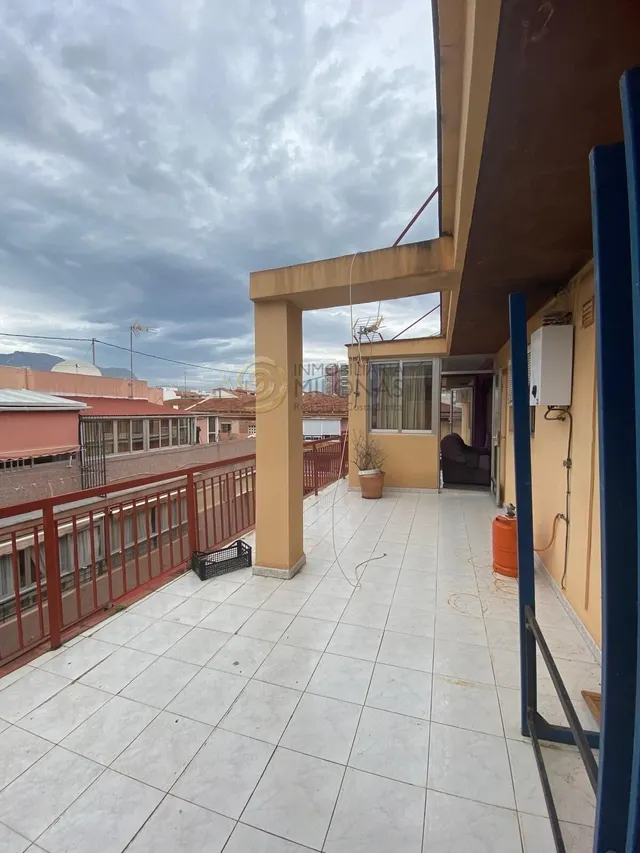 ¡ÁTICO DE ENSUEÑO EN ZONA PONIENTE! ️☀️ — 16