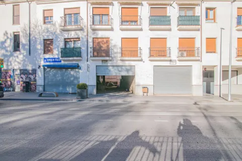 LOCAL EN BRUTO EN OGÍJARES CON POSIBILIDAD DE CAMBIO DE USO A VIVIENDA