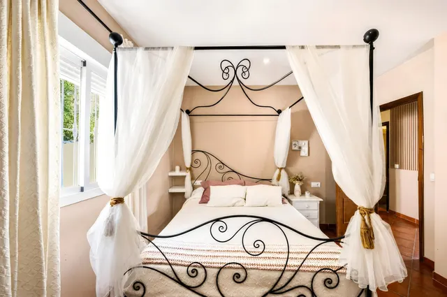 Chalet ideal para vivir todo el año, en la entrada de Chiclana. — 35