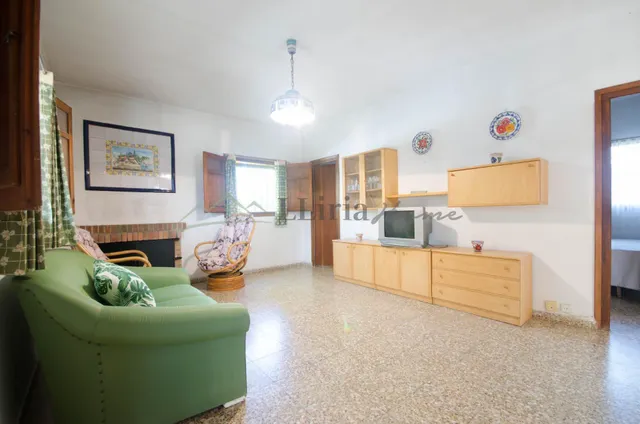 Ref. 04405.- EXCLUSIVA.- Chalet independiente con piscina en Urb. Camp Llíria. — 8