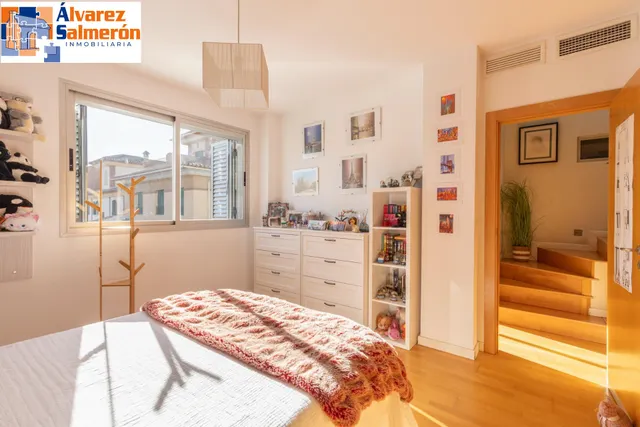 Espacio, confort y calidad: magnífica vivienda unifamiliar adosada — 30