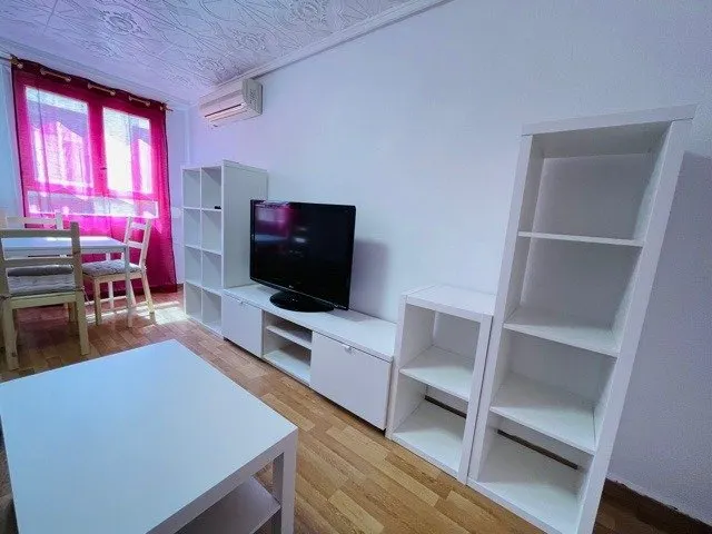 piso de 3 habitaciones , cerca  DE TODO — 16