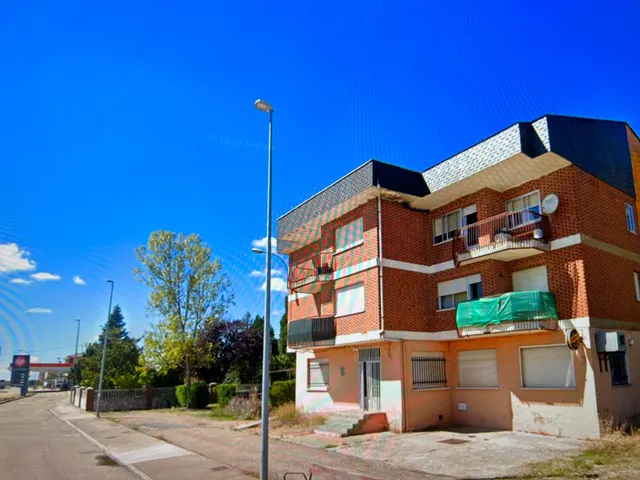 APARTAMENTO 2 DORMITORIOS EN VILLADANGOS ÚLTIMA PLANTA — 38