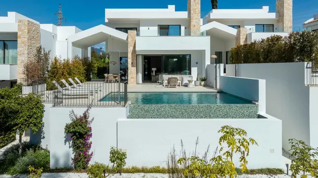 Chalet 5 habitaciones 488m² en venta - Marbella - foto 2