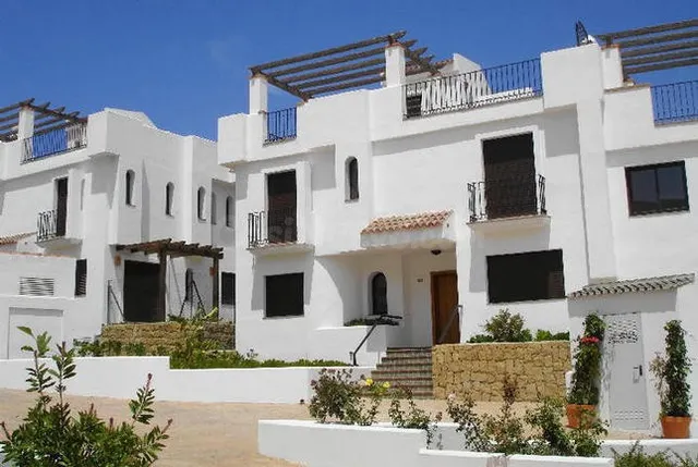 Apartamento en Alquiler en San Roque Cádiz — 17
