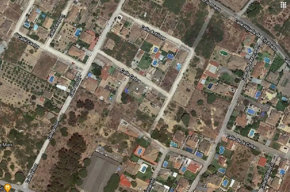 PARCELA EN VENTA EN JUNTO AL URB. EL CARMEN