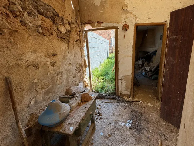 CASA PARA REFORMAR — 10