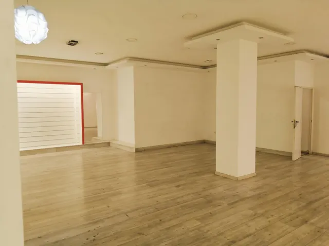 Magnífico Local Comercial en Rúa Progreso (Ourense) — 6