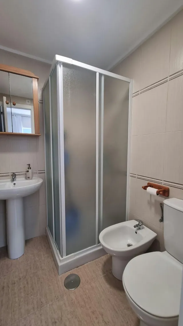 Apartamento de 1 dormitorio a 700 metros del mar, con piscina comunitaria - zona Torrevieja - — 11