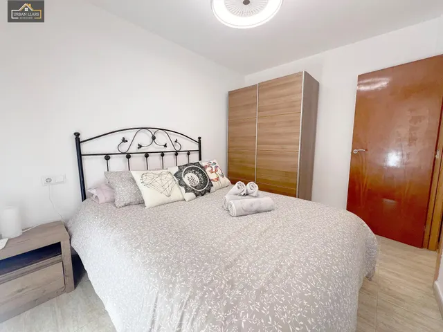 Precioso piso con licencia turística en activo — 10