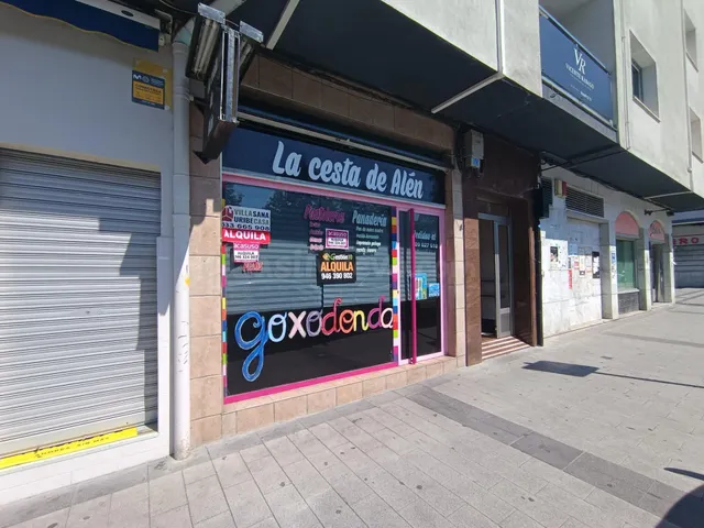 Alquiler local comercial frente al Ayuntamiento de Zalla — 2