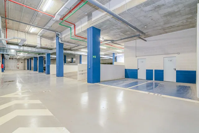 Apartamento premium de gran calidad de 1 dormitorio en torre noga del barrio de albayda con una terraza con vistas panoramicas — 39