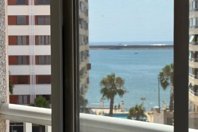 FABULOSO APARTAMENTO A UNOS PASOS DE LA PLAYA, RODEADO DE TODOS LOS SERVICIOS, IDONEO COMO VACACIONAL — 11