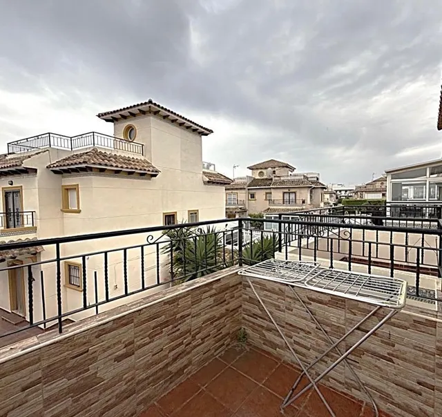 Impecable Adosado en Rocío del Mar, Orihuela Costa - €220.000 — 18
