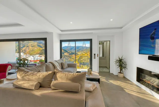 Chalet 4 habitaciones 339m² en venta - Istan pueblo — 25