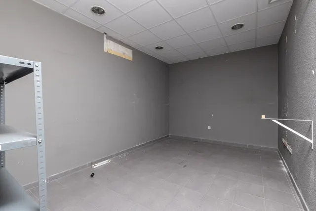Local comercial 110m² en venta - Villarejo — 6