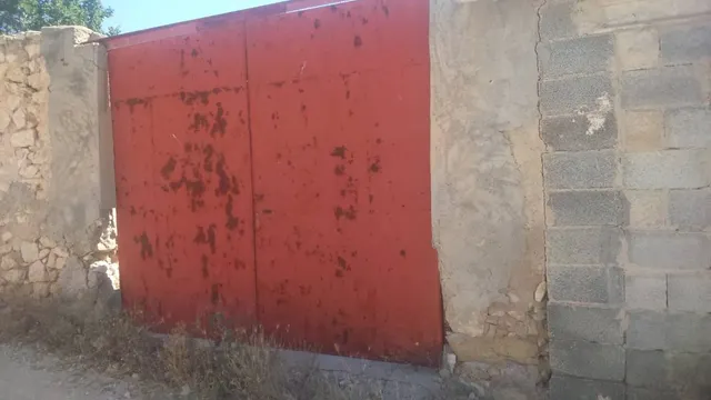 CASERON  DE PUEBLO PARA REFORMAR — 7