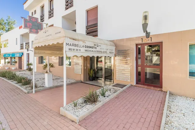 Negocio 10 habitaciones 273m² en venta - Marbella — 3