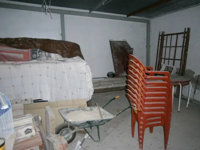 LOCAL COMERCIAL — 11