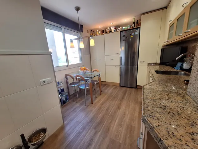 Atico centrico  en planta con terraza en duplex, trastero y piscina — 23