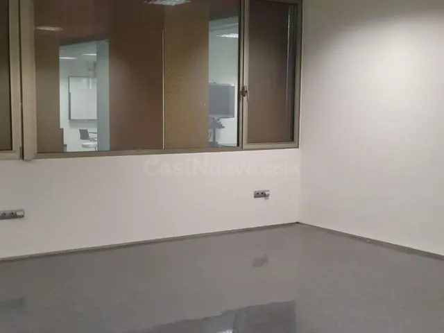 Oficina 175m² en alquiler - Tarazona - foto 3