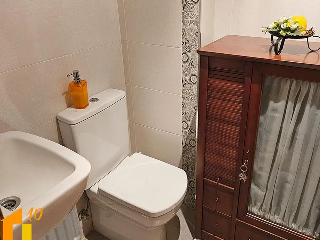 Piso 4 habitaciones 104m² en venta - Avda. del Cid — 25