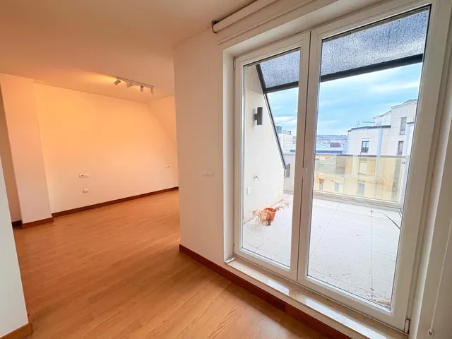 DUPLEX DE LUJO CON TERRAZAS — 24