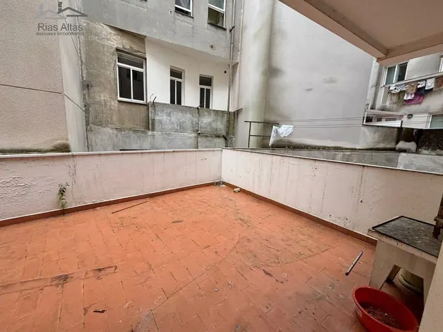 PISO TEMPORAL:  Rúa Villa de Miño (Eirís) — 10