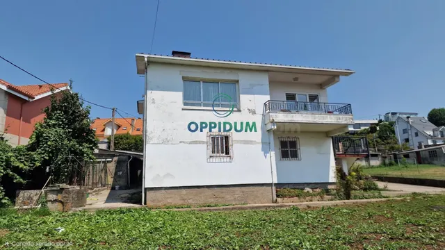Casa para reformar en Montrove, Oleiros – 244 m2 sobre parcela de 1.041 m2 segregable — 8