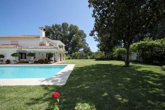 Chalet 5 habitaciones 698m² en venta - Costa Del Sol - foto 5