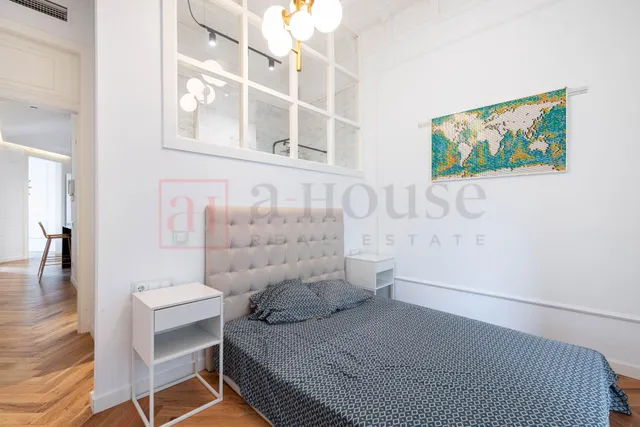Piso reformado, listo para entrar a vivir con balcones y todo exterior en la nova esquerra de l' eixample — 21
