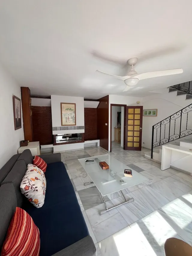 CHALET EN CENTRO ESTEPONA DE 4 habitaciones — 11