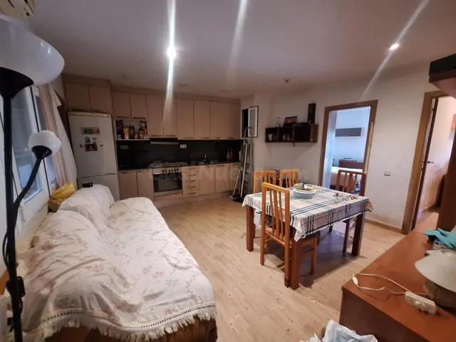 PISO CON 3 habitaciones Y BALCÓN EN POBLENOU — 6