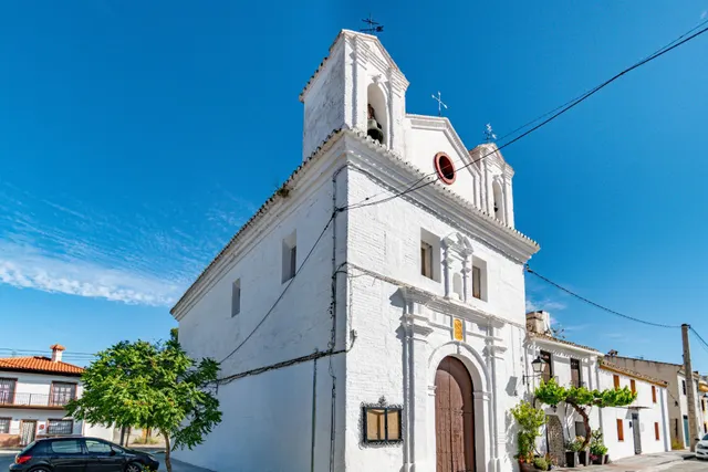 Terreno urbano en venta - Caparacena — 32
