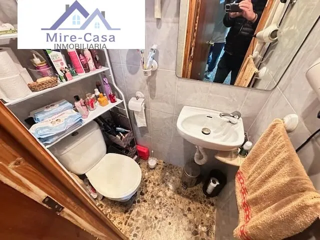 SE VENDE LOCAL MAS DOS ALTURAS, POSIBILIDAD ADAPTAR PARA DOS PISOS INDEPENDIENTES — 12