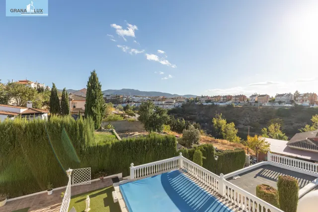 ¡MAGNIFICO CHALET INDEPENDIENTE CON CALIDADES ESPECTACULARES Y PISCINA PRIVADA EN GOJAR! — 37