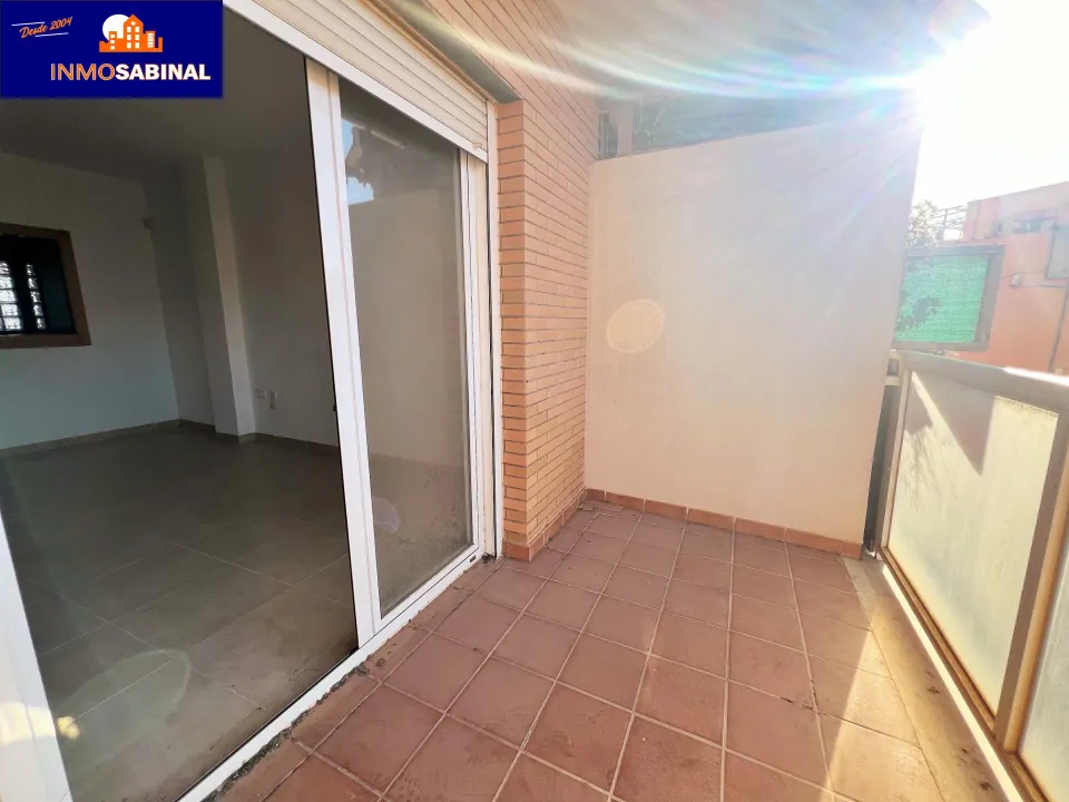 Acogedor Piso en Roquetas de Mar - Ideal para Familias.