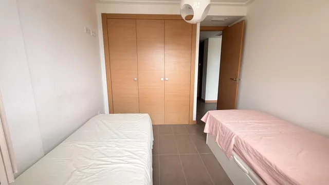 Espectacular Apartamento en Los Arenales del Sol con Vistas al Mar — 40