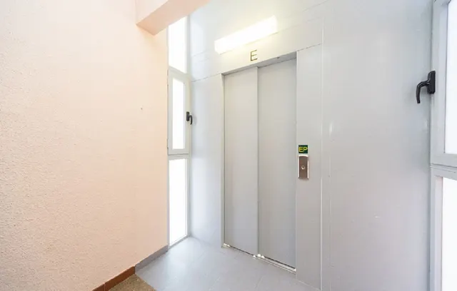 Piso planta -1 Sotano en Calle Natzaret, Barcelona — 26
