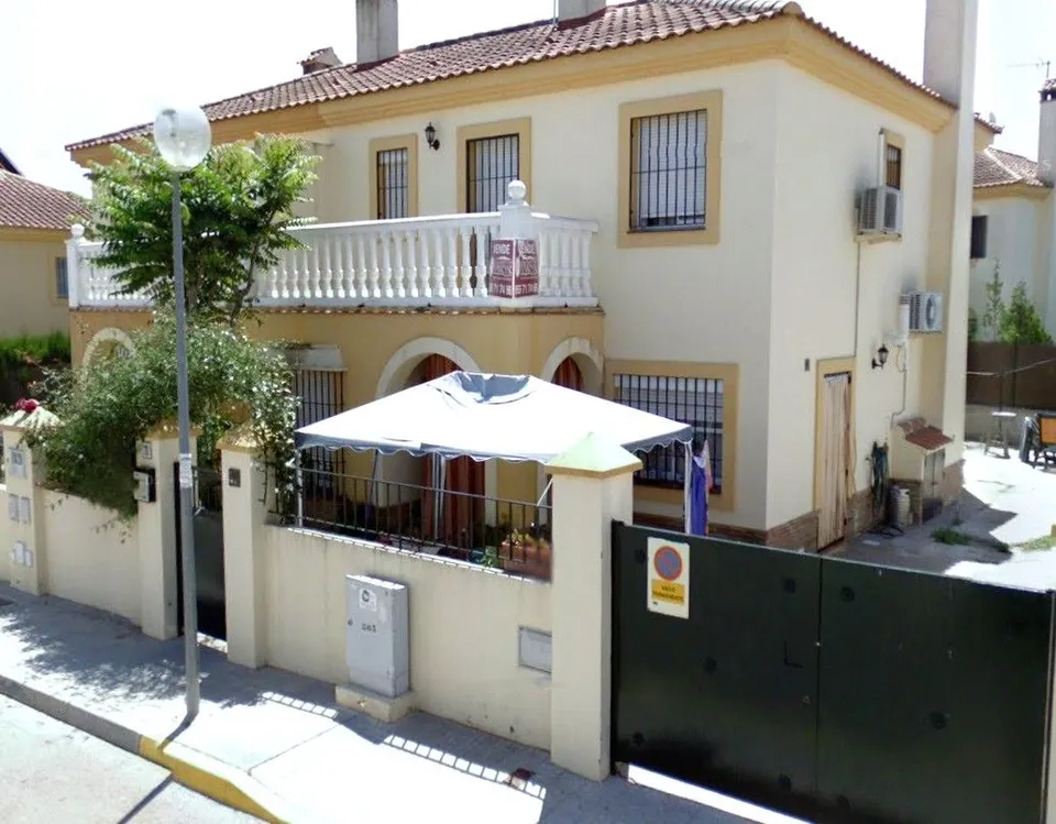 Casa 4 habitaciones 116m² en venta - Espartinas Pueblo