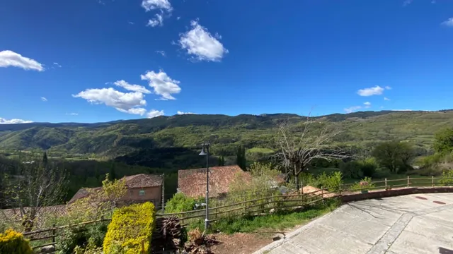Gran Casa  para rehabilitar en pueblo tranquilo del pirineo — 43