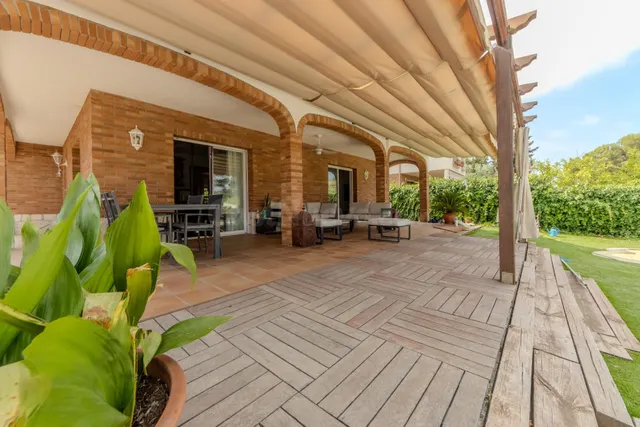 Casa exclusiva y sostenible en Bosques de Tarragona — 3