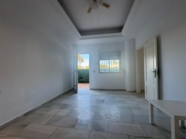 Local comercial 2 habitaciones 57m² en venta - Marbella — 15