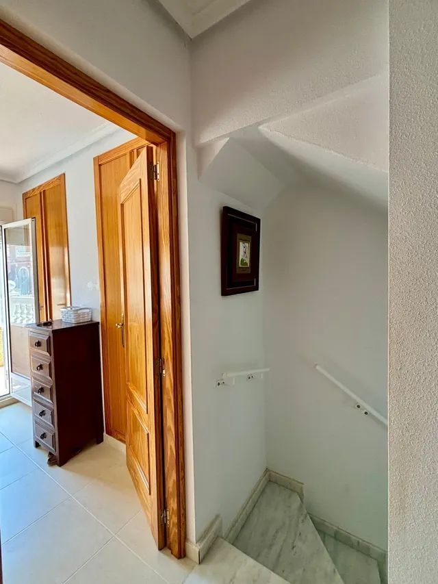 ESPECTACULAR BUNGALOW CON SOLÁRIUM PRIVADO Y VISTAS INCREÍBLES | GRAN ALACANT — 14