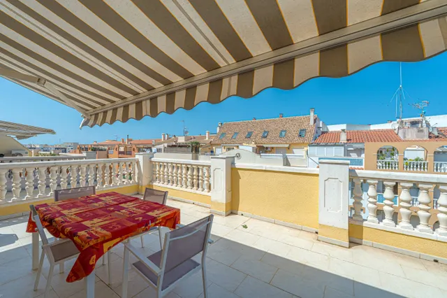 Residencia Denia Plaza. Amplio ático dúplex en venta en el centro de Denia. — 5