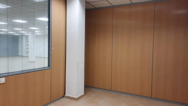 ALQUILER GRAN LOCAL 548M2. EN LA FLOTA, ARREGLADO PARA ENTRAR — 6