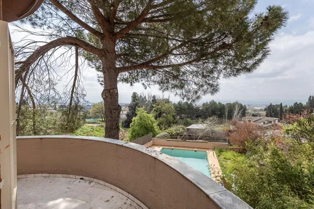 Espectacular casa independiente con piscina y grandes vistas en Monteluz (Peligros) — 23