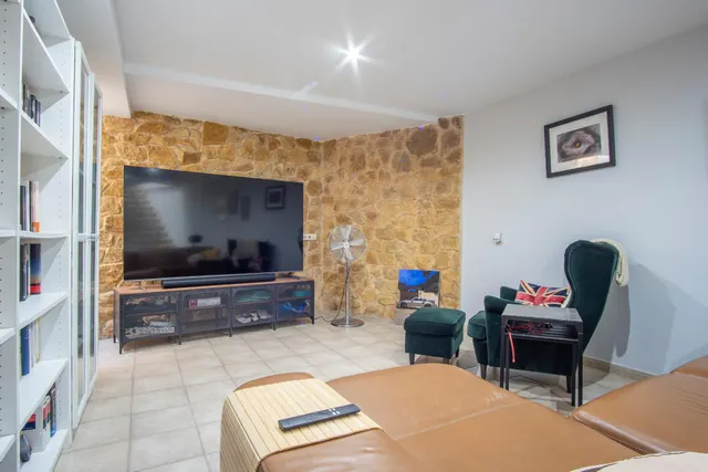 Espaciosa casa con encanto en el centro: elegancia, azotea y sótano en calle Murillo ✨ — 44